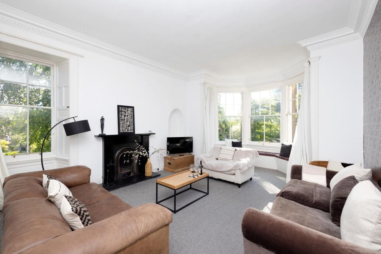 Apartamento Joivy Delightful Flat With Parking Edimburgo Exterior foto