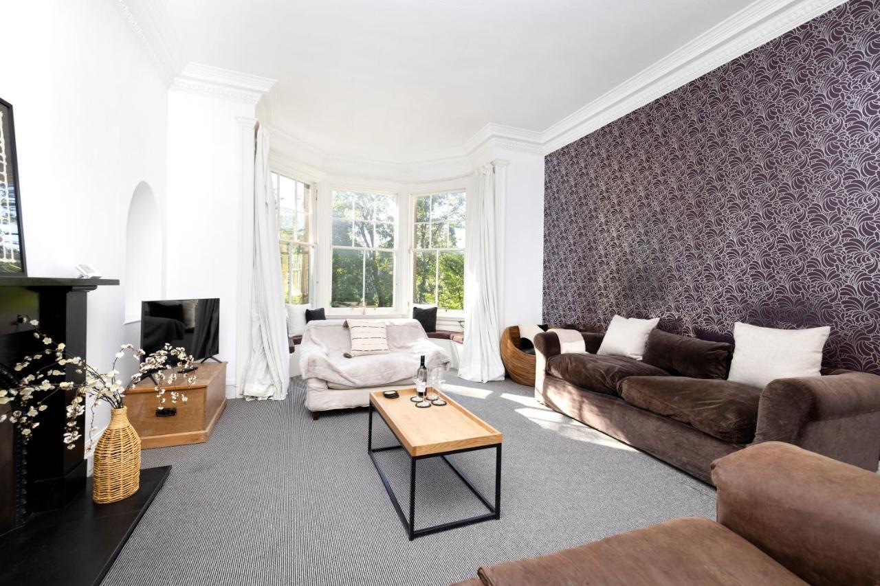 Apartamento Joivy Delightful Flat With Parking Edimburgo Exterior foto